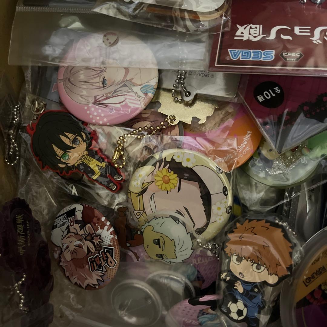 アニメ グッズ まとめ売り 大量 小物 缶バッジ キーホルダー 鬼滅の刃 呪術