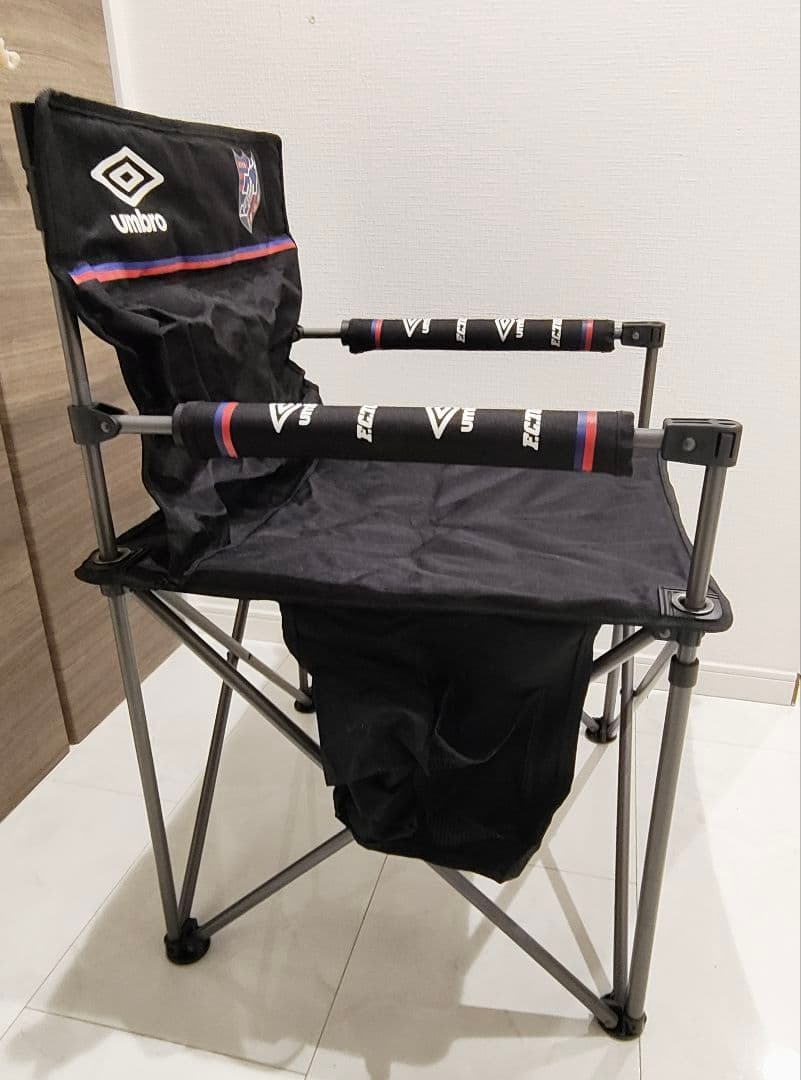 ▽非売品▽FC東京✕アンブロ▽コラボチェアー▽UMBRO椅子▽送料込み