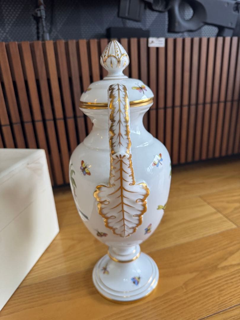 ヘレンド Herend 鳥の絵柄 陶器花瓶