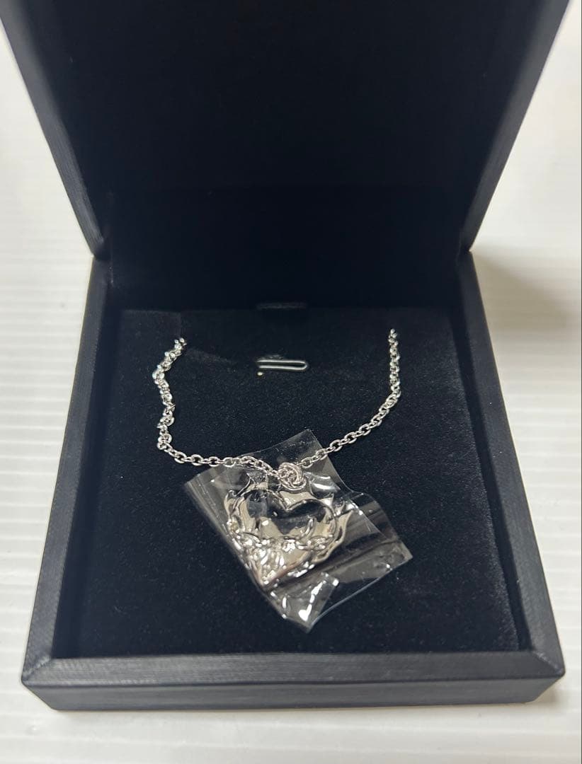 コムドット やまと 命の燃やし方展 BLAZE HEART ネックレス - メルカリ