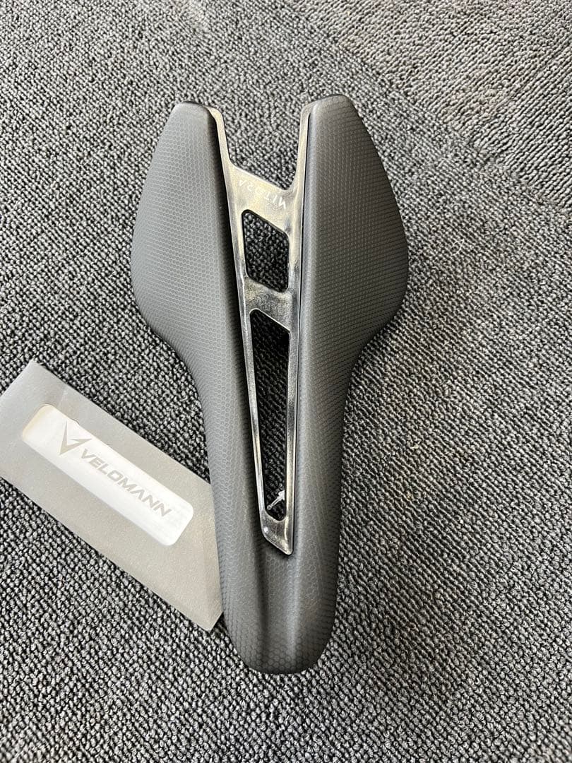 Bianchi VELOMANN MITORA 139 カーボンレール サドル