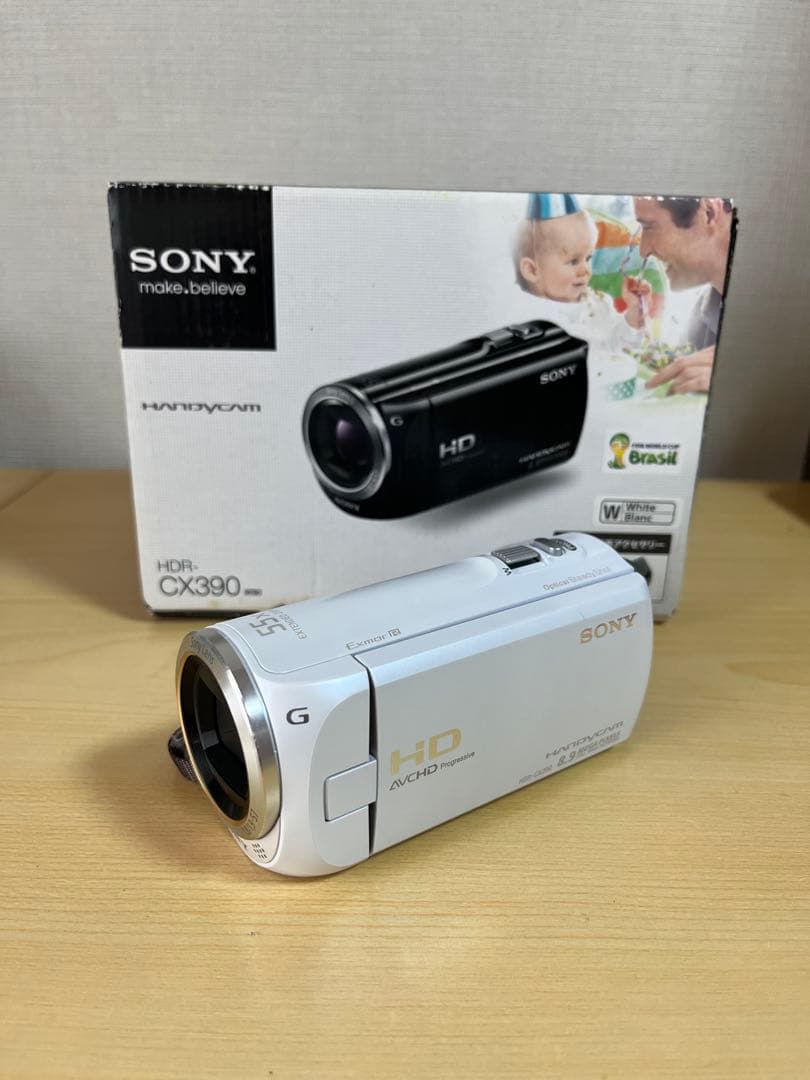 SONY ハンディカム HDR-CX390 ホワイト　予備バッテリー付き HDR-CX390 | デジタルビデオカメラ Handycam ハンディカム | ソニー