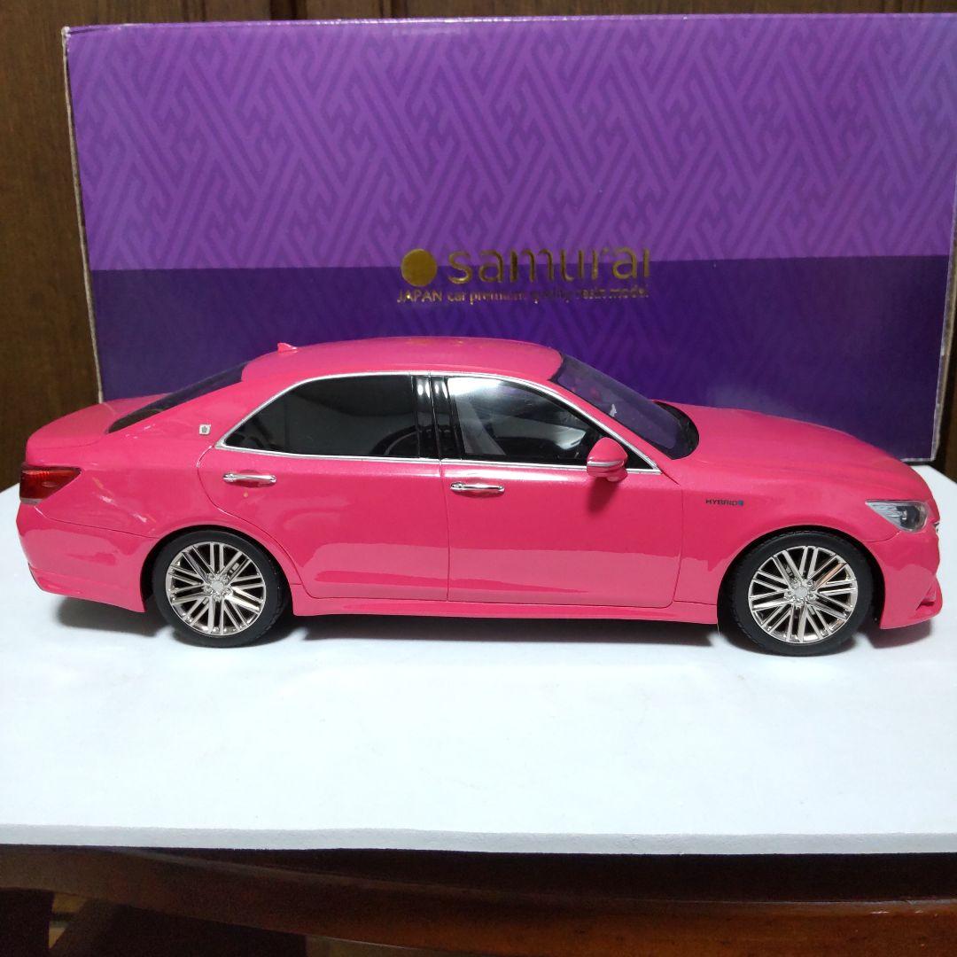 トヨタ クラウン ハイブリッド アスリート G ピンク 1/18 サムライ 京