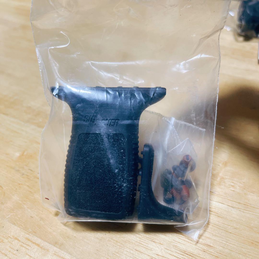 トイガン SIG SAUER M-LOK VERTICAL GRIP KIT
