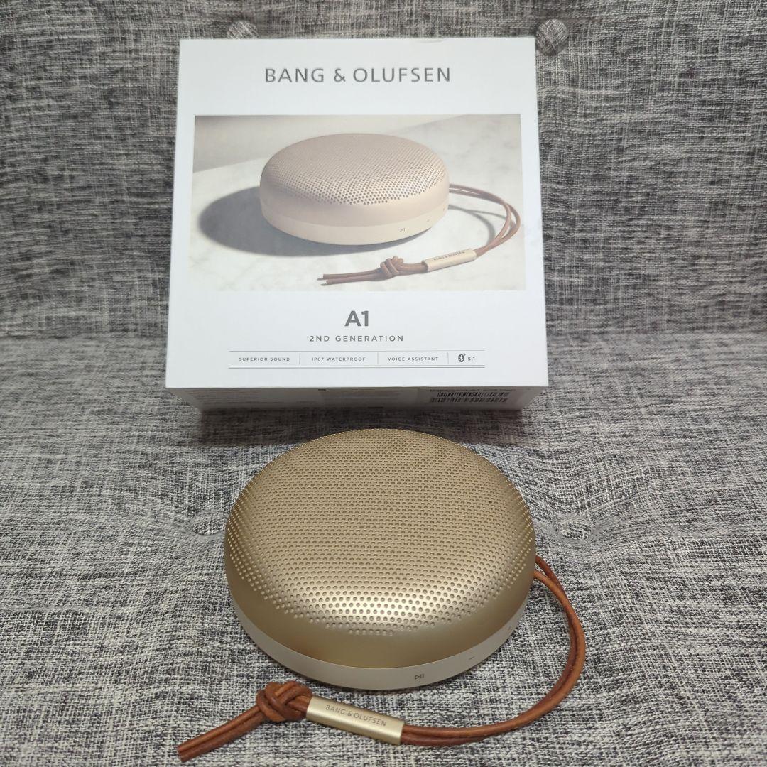 スピーカー・ウーファー Bang&Olufsen Beosound A1 2nd Gold Tone Bang & Olufsen（バングアンドオルフセン） Bang & Olufsen ビオ