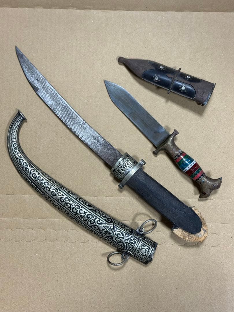 アンティーク民族ナイフ 大（モロッコ） 小（ウルムチ） - メルカリ