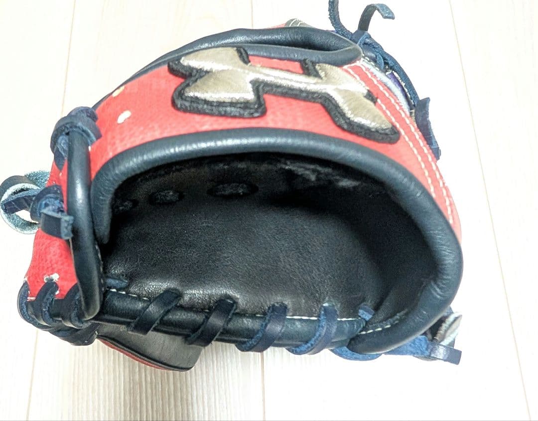 アンダーアーマー 軟式一般用グローブ オールスター限定モデル - メルカリ