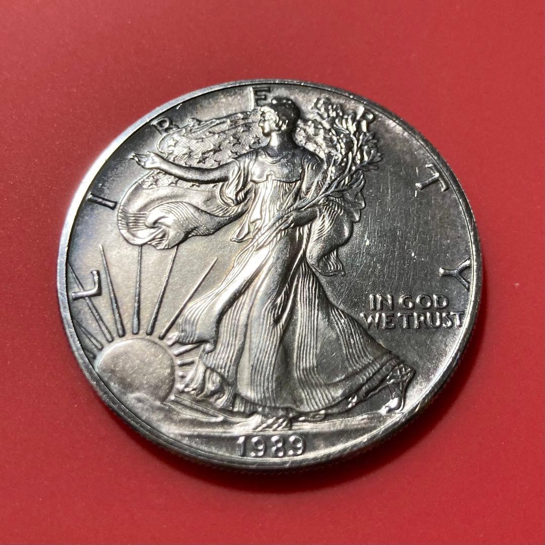 ゆ*き様 アメリカ　イーグル銀貨　1オンス　31.4g　1989　ケース付