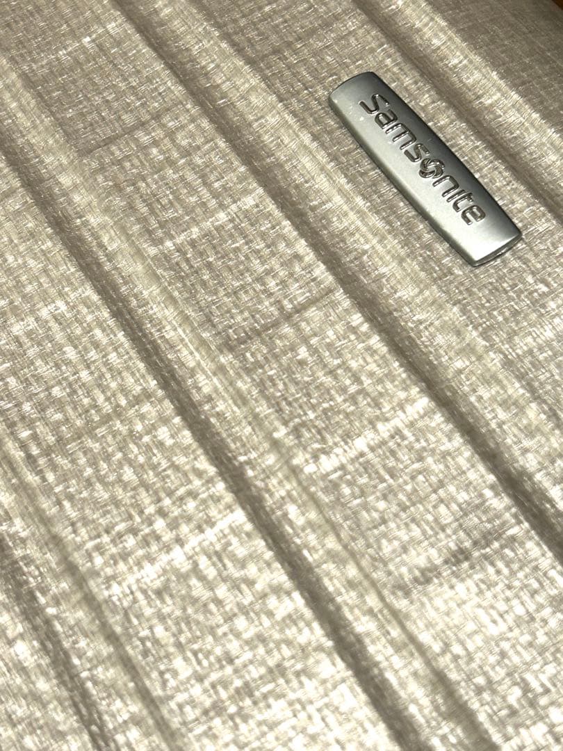 国内未発売品】サムソナイト クロノライト四輪軽量スーツケース 92L