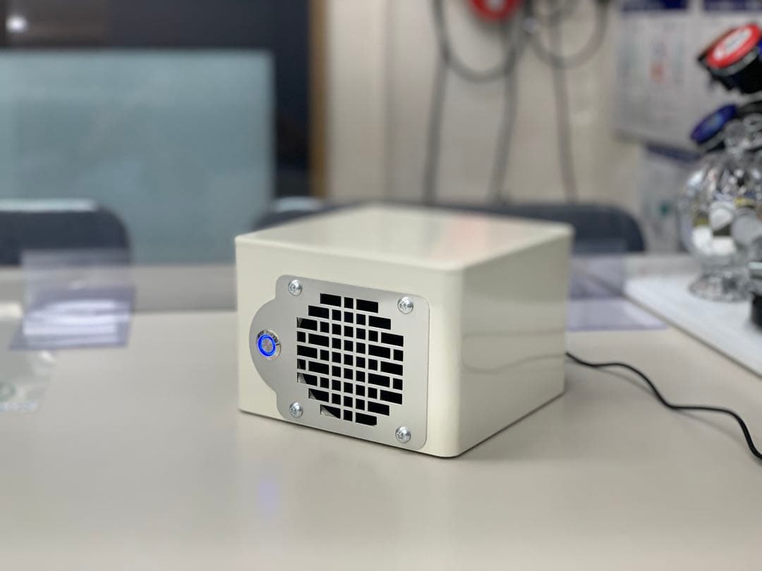 コロスケ 紫外線 光触媒 空気清浄機 KOROSUKE 白 UV 抗菌抗ウイルス 高性能 光触媒 空気清浄機 KOROSUKE ホワイト 花粉 PM2.5 ウイルス 除