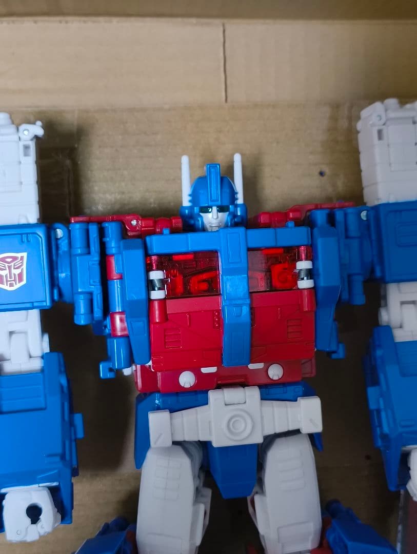 タカラトミー ウルトラマグナス スタジオシリーズ　SS-119 　開封品