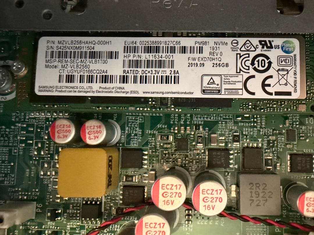 HP ProDesk 600 G5 SFF SSD256G メモリ8G NVNe - メルカリ