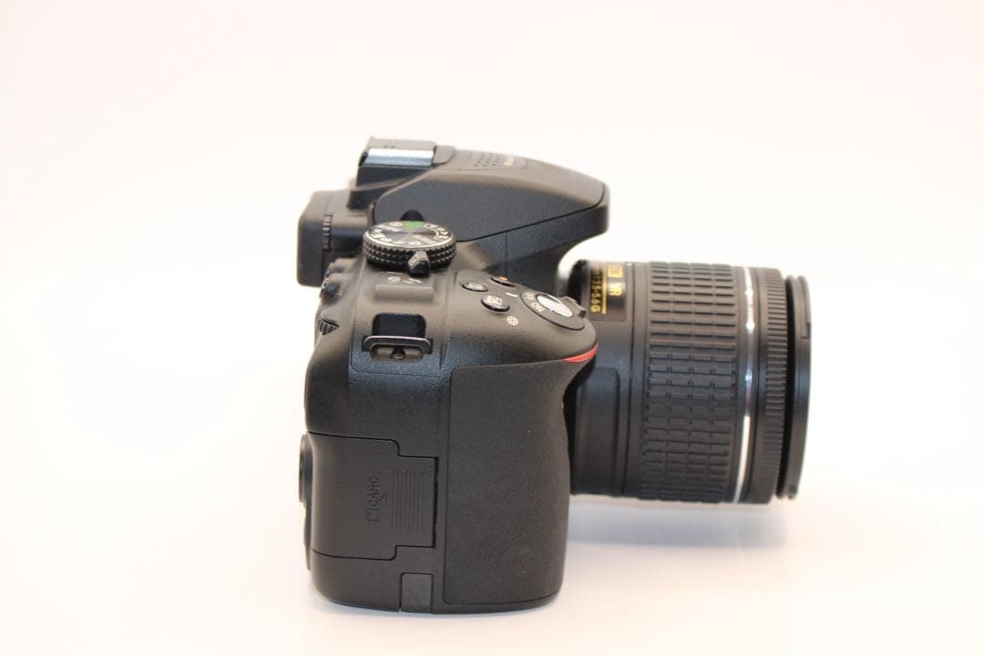 ☆高速AF☆Wi-Fi搭載☆ Nikon D5300 自撮り 画面回転 ニコン - メルカリ