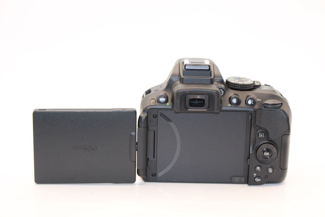 ☆高速AF☆Wi-Fi搭載☆ Nikon D5300 自撮り 画面回転 ニコン - メルカリ