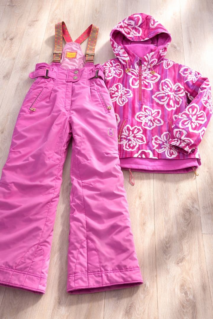 ピンク 花柄 スキーウェア 上下セット - メルカリ