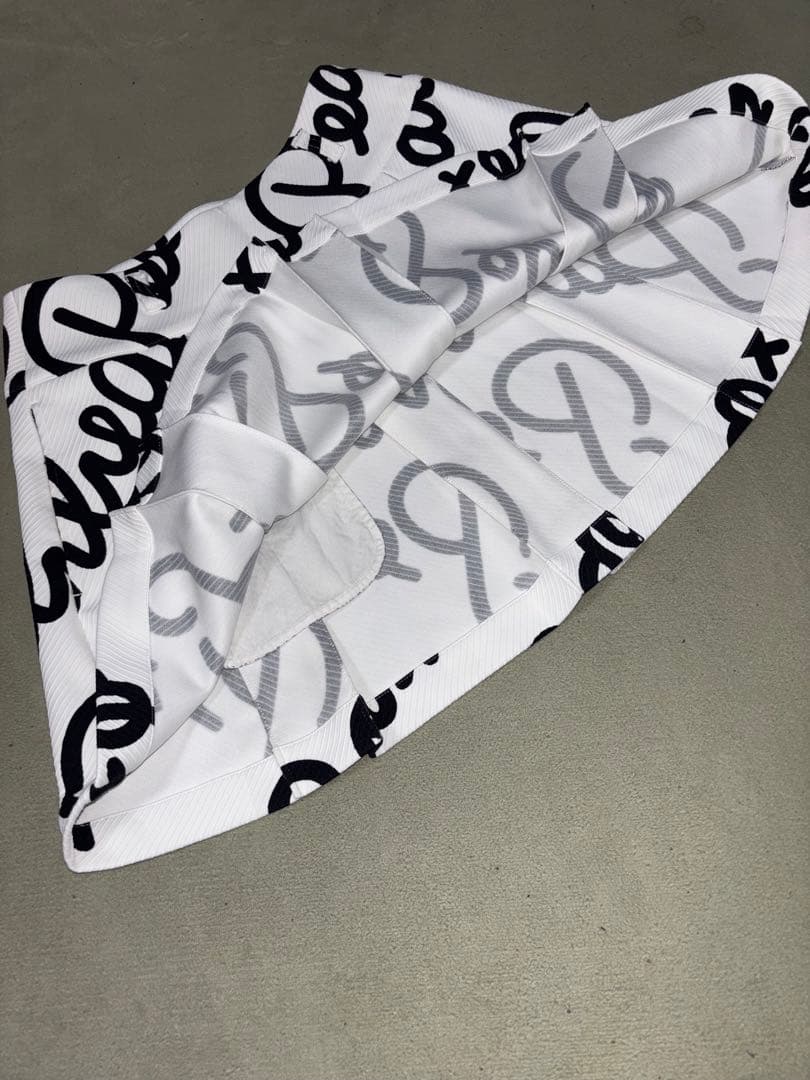 超美品）パーリーゲイツ 、筆記体ロゴグラフィック柄シリーズ、サイズ1