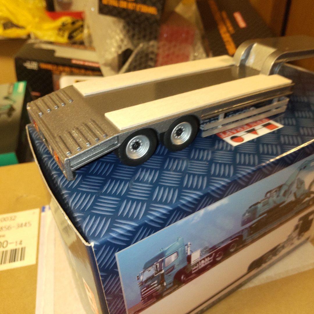 ケンクラフト 日野プロフィア8輪トレーラーセット 1/50 - メルカリ