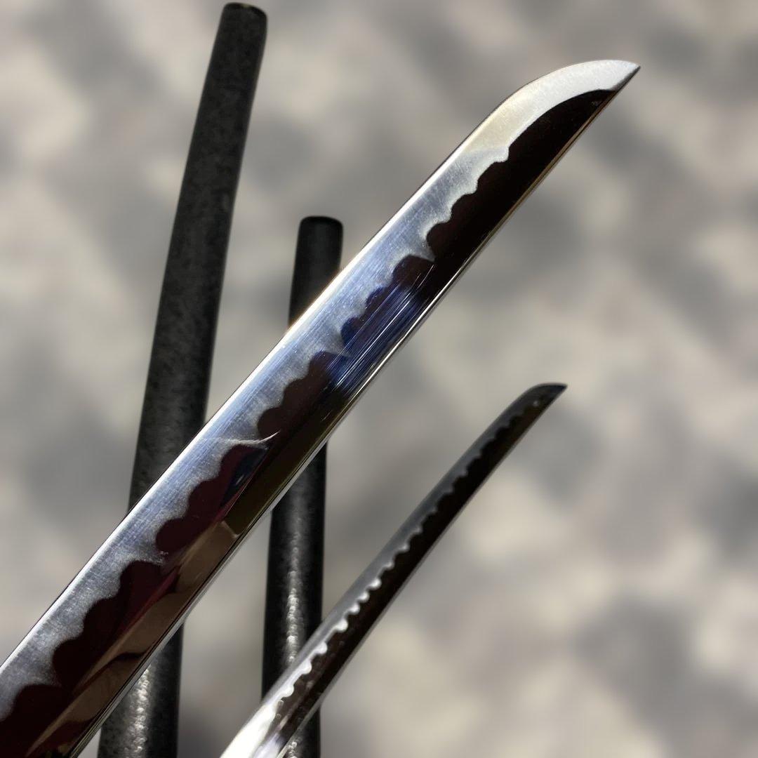 激安模造刀大小２本 黒柄 雲龍楕円鍔 黒梨地鞘