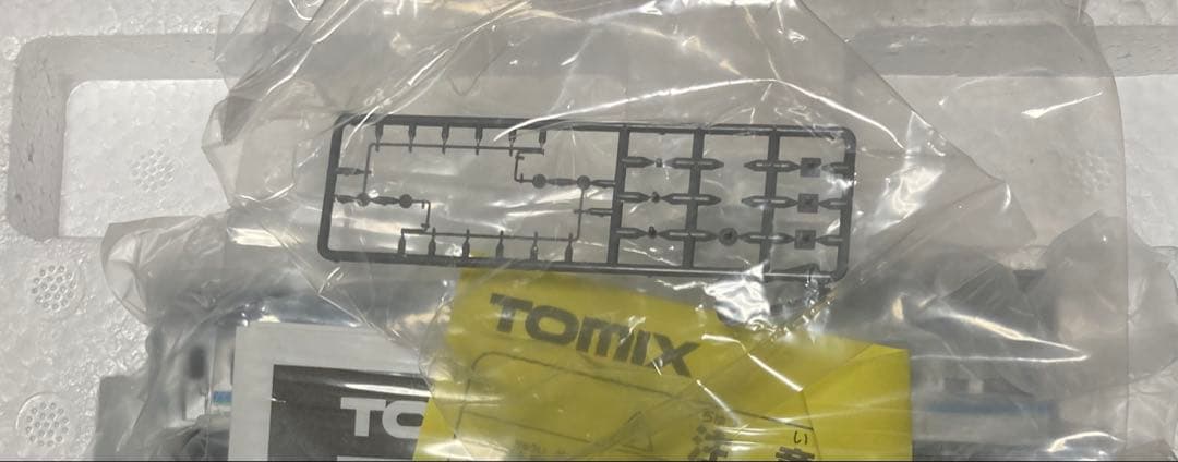 211系3000番台 TOMIX (室内灯入り)