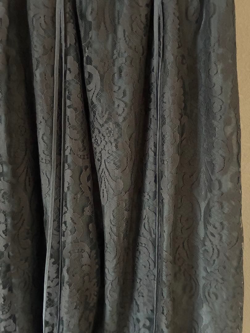 新品タグ付き ebure リバーレース フレアースカート 36 グレー - メルカリ