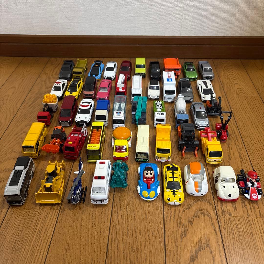 まとめ売り】トミカ50台セット - メルカリ
