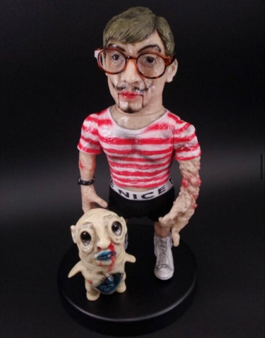 【ソフビ】【SNAILTOYSスネイルトイズ】Jimmy家庭教師(数学)小魚付き