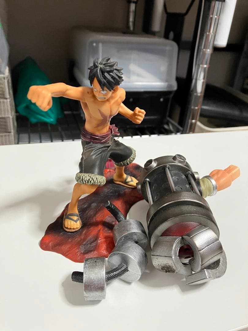 ONE PIECE フィギュア まとめ売り 9体 - メルカリ