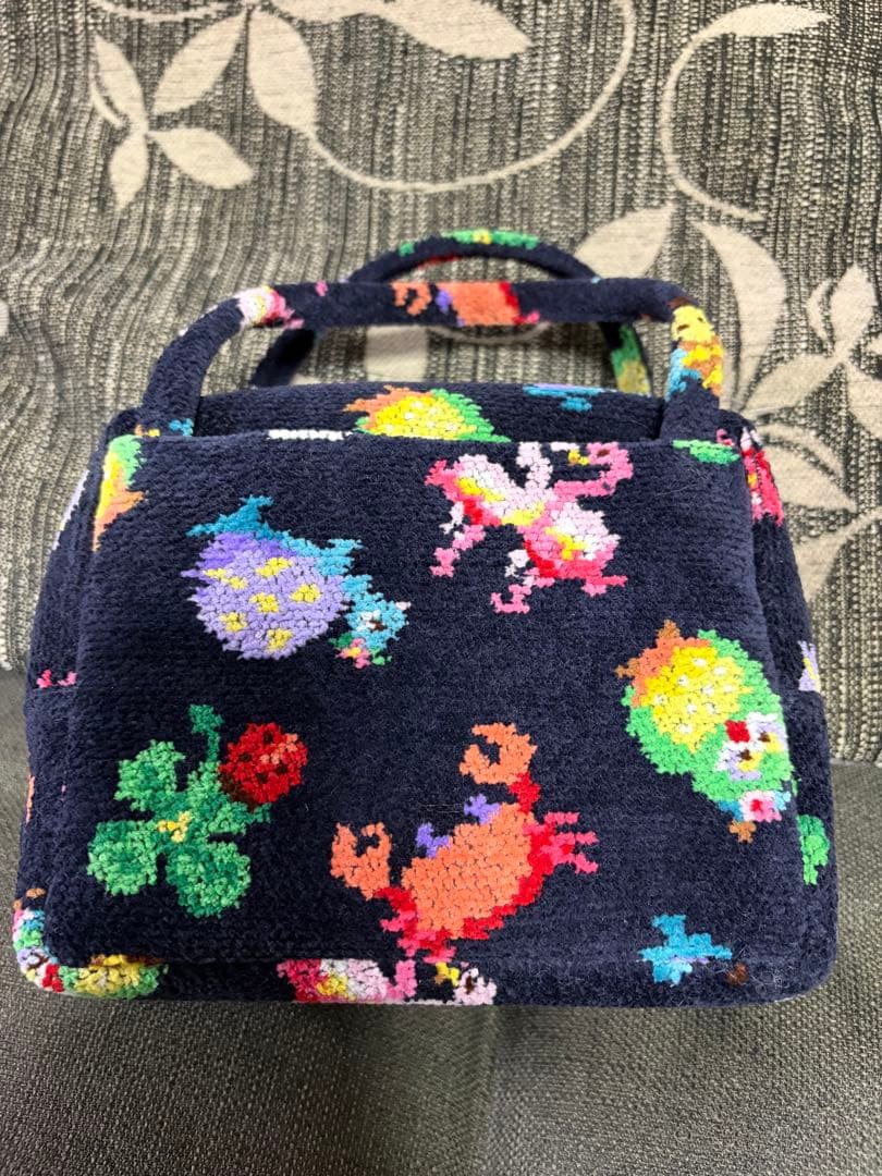 FEILER 神崎恵さん×フェイラーファンキーフォーチュン ミニキューブ