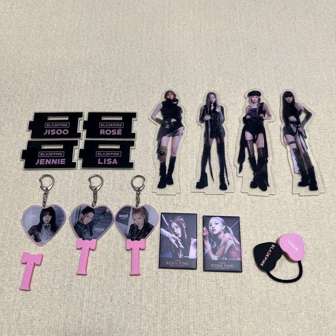 BLACK PINK アクスタ 渋谷POP UP限定 グッズなど - メルカリ