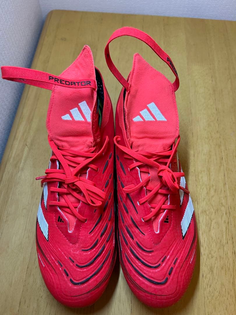 アディダス サッカースパイク プレデター　エリート　FT AG 27.0cm