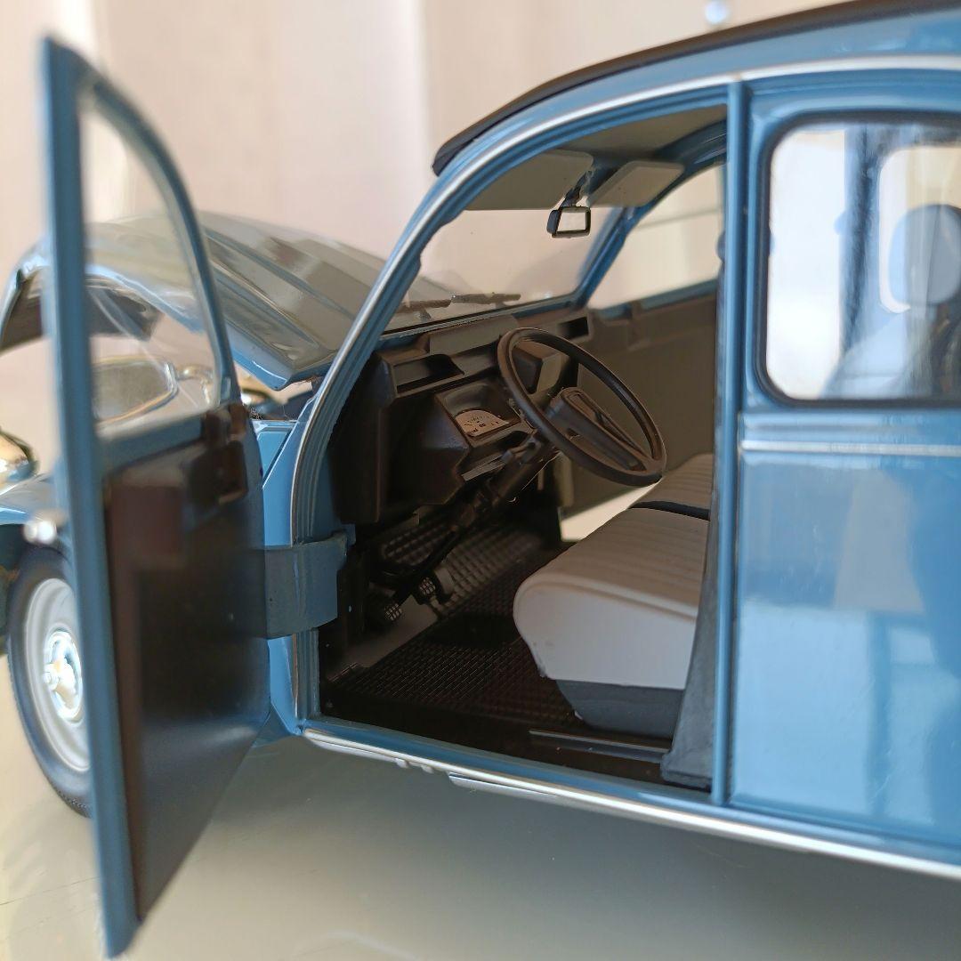 ミニチャンプス製　シトロエン　2CV 1953