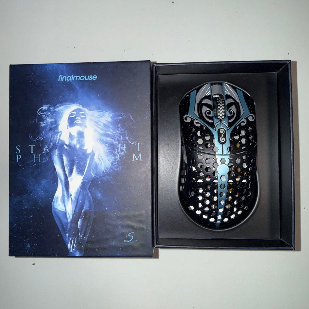 マウス・トラックボール finalmouse Starlight12 Phantom Small Finalmouse Starlight-12 Small vs Starlight-12 Phantom Small: Which