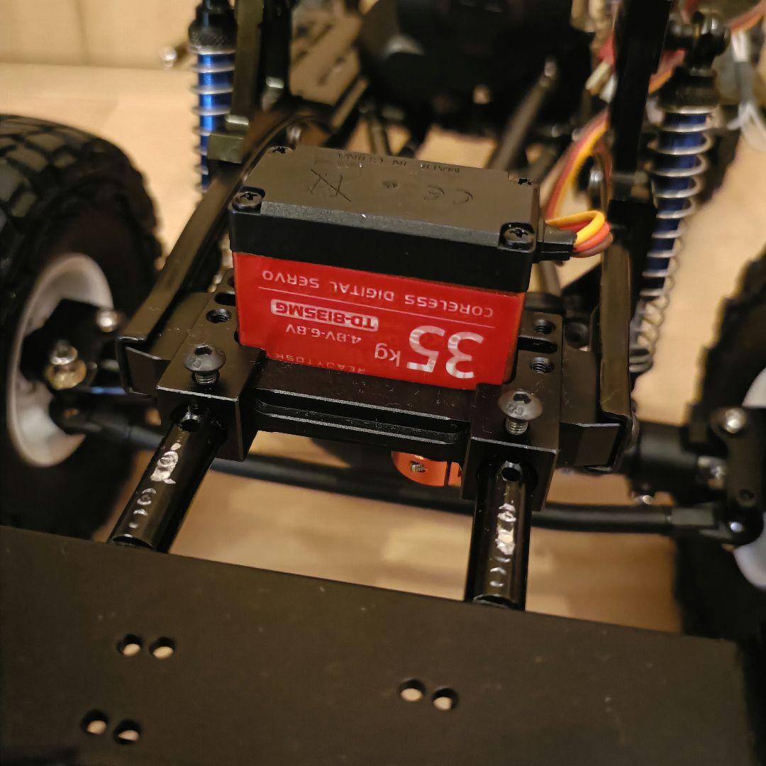 SCX10 チェロキー　スケールクローラー