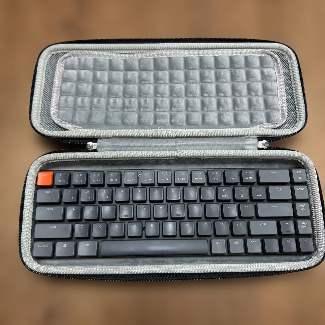 Keychron K7 US ロープロファイル 赤軸 ケース付き - メルカリ