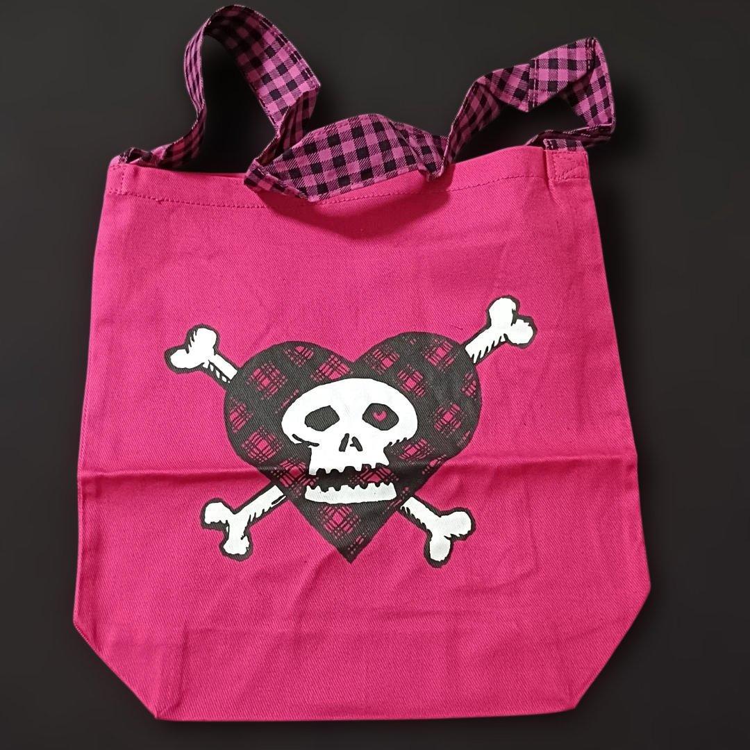 【新品】Avril Lavigne Tシャツ Mサイズ バッグ VIPパス付き