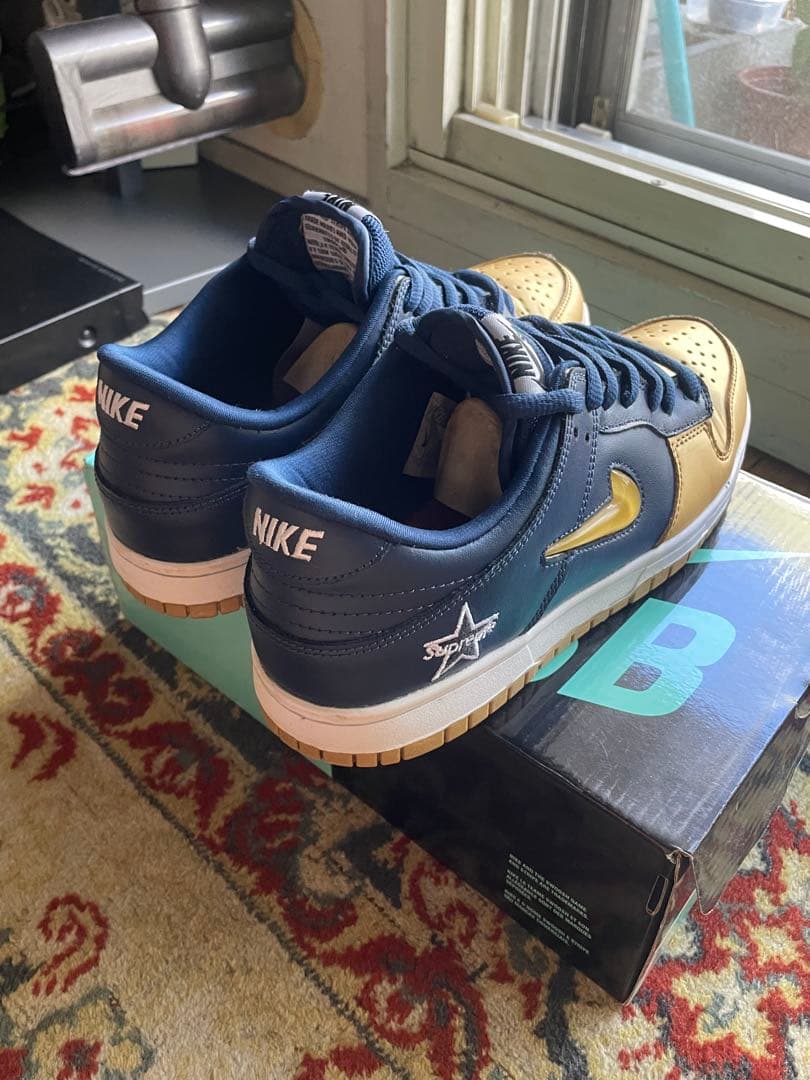 スケートボード Nike Dunk Low SB supreme 26.5cm
