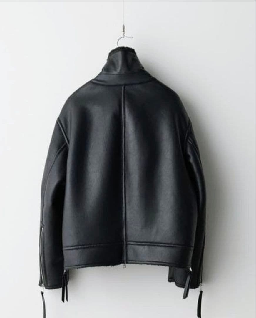 極美品】WYM B-6 フェイクムートンジャケット M ブラック 短丈 - メルカリ