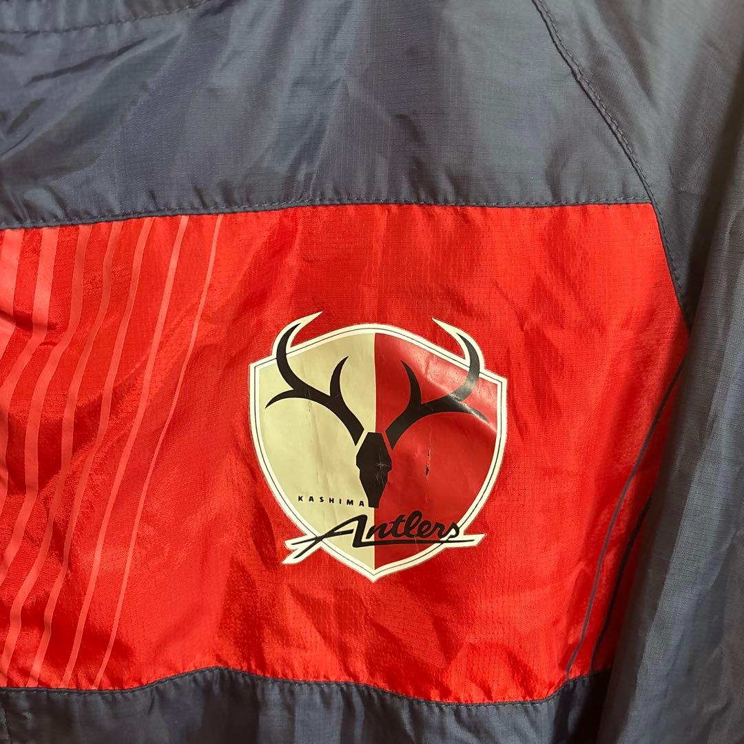 最終値下げ！鹿島アントラーズ ウィンドブレーカー - メルカリ