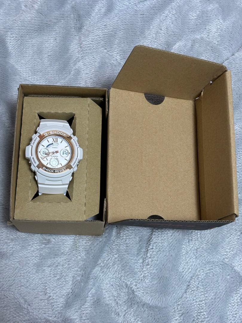 G-SHOCK GA-2100 ホワイト 71cNRHOPuqL._AC_UY300_.jpg