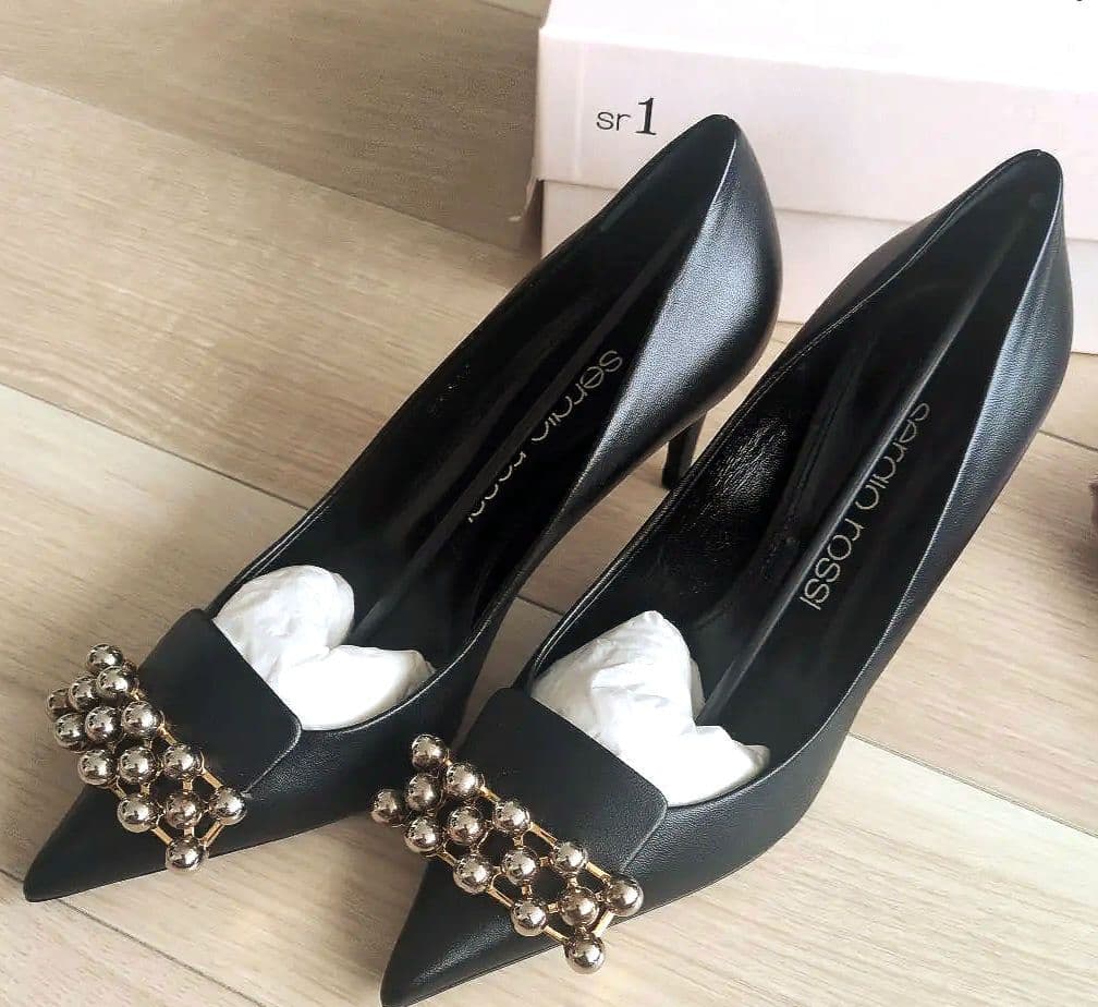 sergio rossi 黒 ポインテッドトゥパンプス - メルカリ