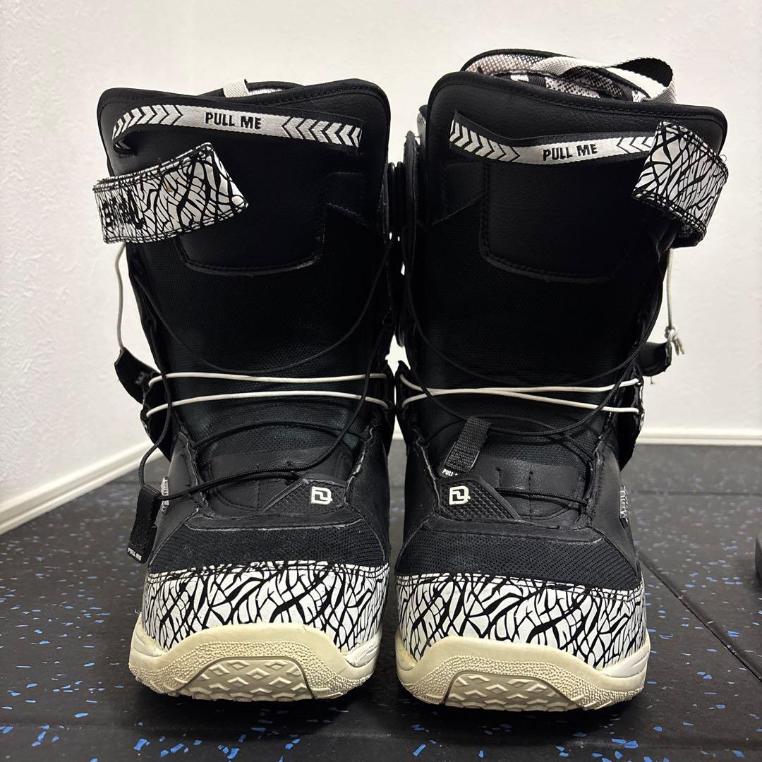 ※週末値下げ DEELUXE スノーボード　ブーツ 27.5cm