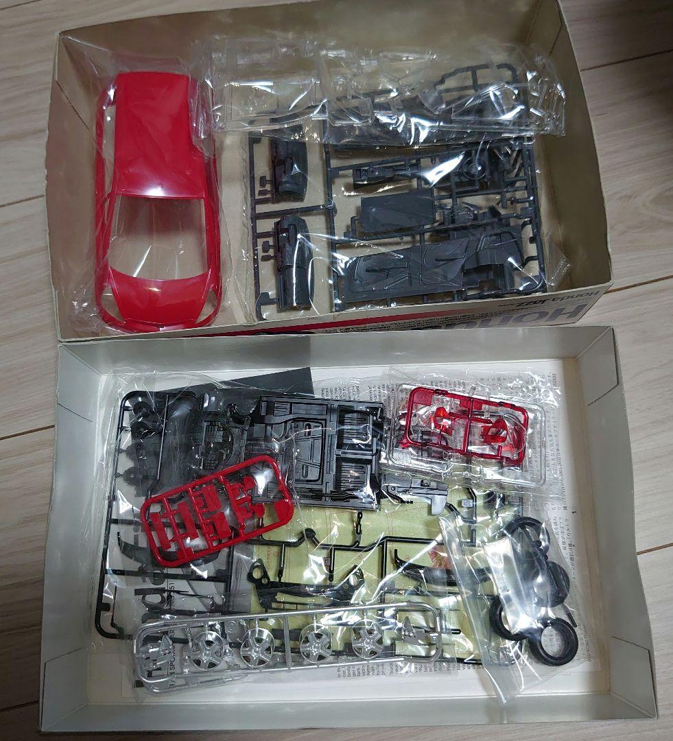 1/24 プラモデル7台まとめ売り　ランドクルーザー　ハイエース　ステップワゴン