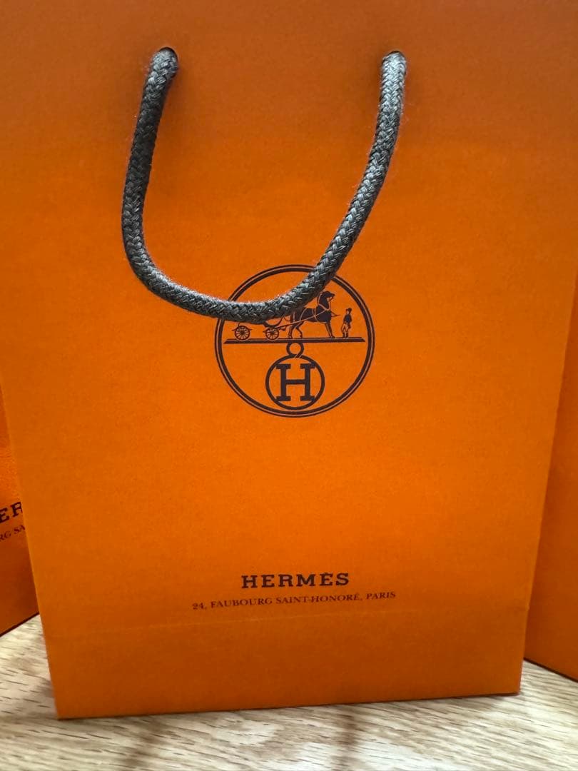 新品　HERMÈS エルメス　カレ・タオル 《カバン》　青