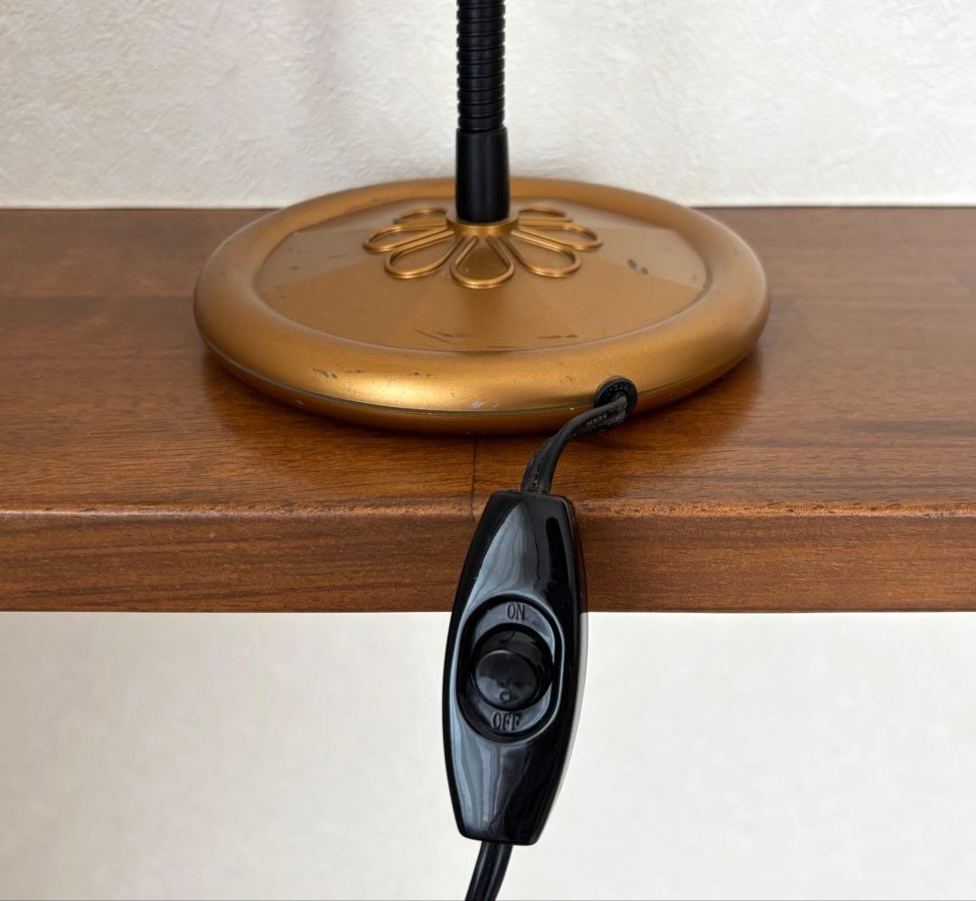 希少✩.*˚東京ディズニーランド TOONTOWN ミッキーの手 スタンドライト