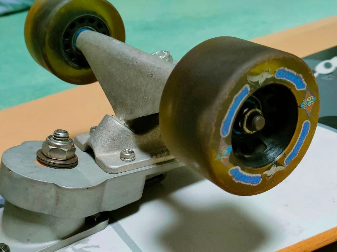 Gravity サーフスケートボード スラスター43インチ