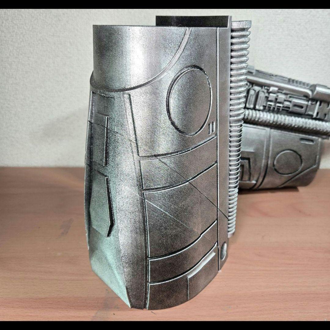 実物大 プレデター リストブレイドガントレット レプリカ エイリアン