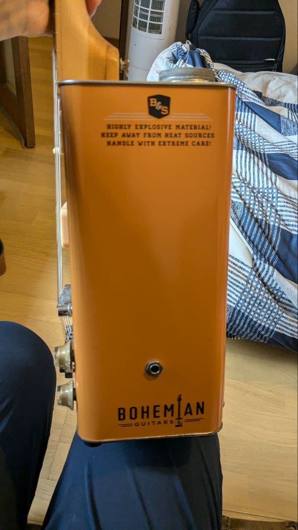 【送料均一キャンペーン終了まで】ボヘミアンギター　オイル缶　P90