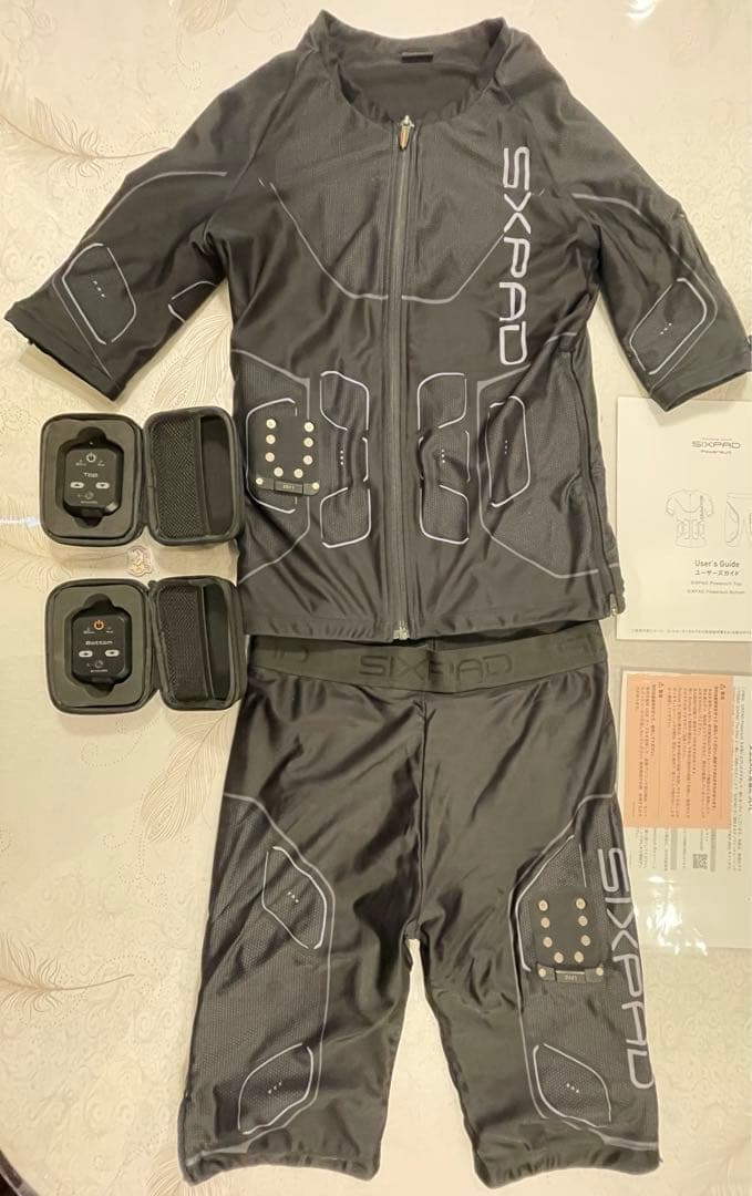 最終値下げ！ SIXPAD シックスパッド パワースーツ男性用 上M 下L