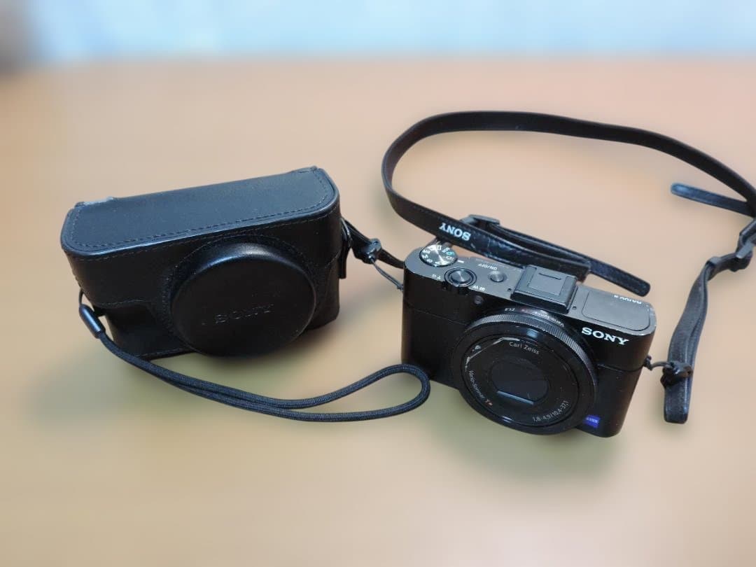 ソニー　デジカメ　RX100MⅡ　動作品　本体/バッテリー/SD　383K☆ SONY/ソニー デジカメ RX100MⅡ 動作品 本体/バッテリー/SDカード 383K