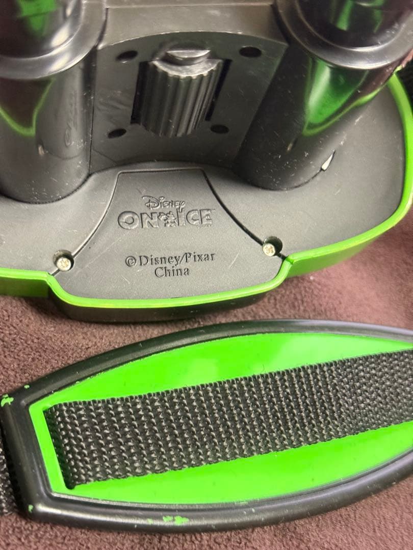 ファインディングニモ　ディズニーオンアイス　Pシャーマン　双眼鏡【当時物】